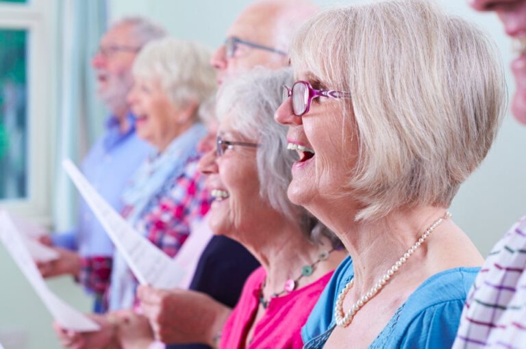 Senioren singen im Chor